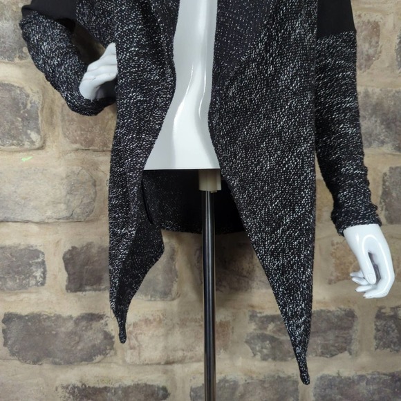Bnci Waterfall Open Front Sweater Woman's Size Medium Black Gray Long Sleeve - Picture 4 of 13